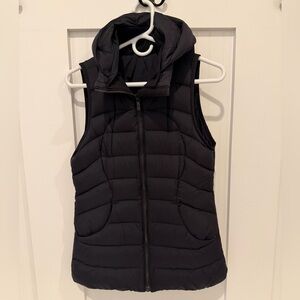 Women's Black Puffer Vest